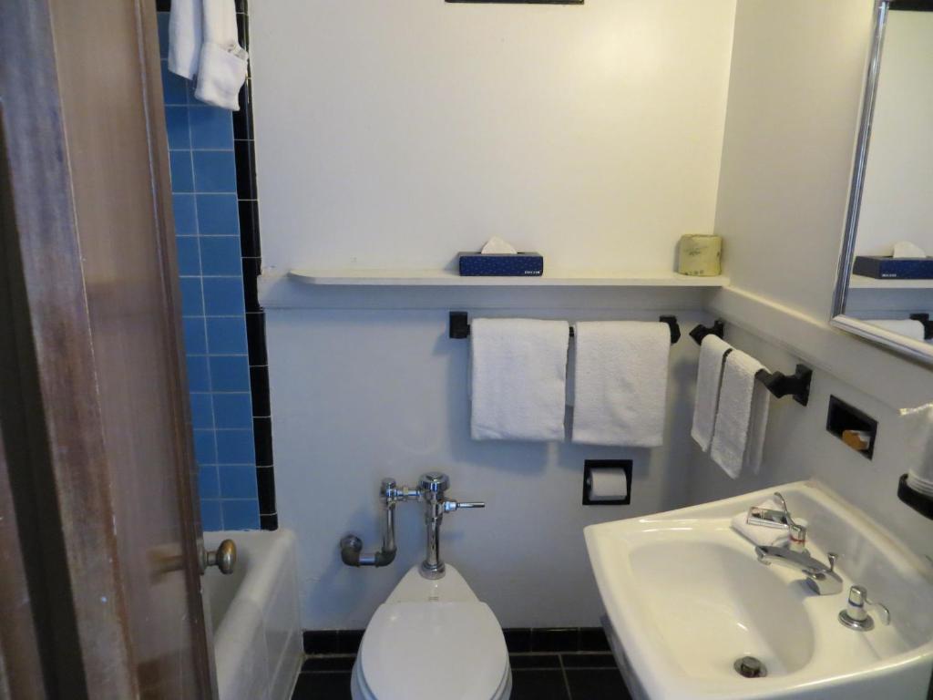Park Hotel Hot Springs Room photo